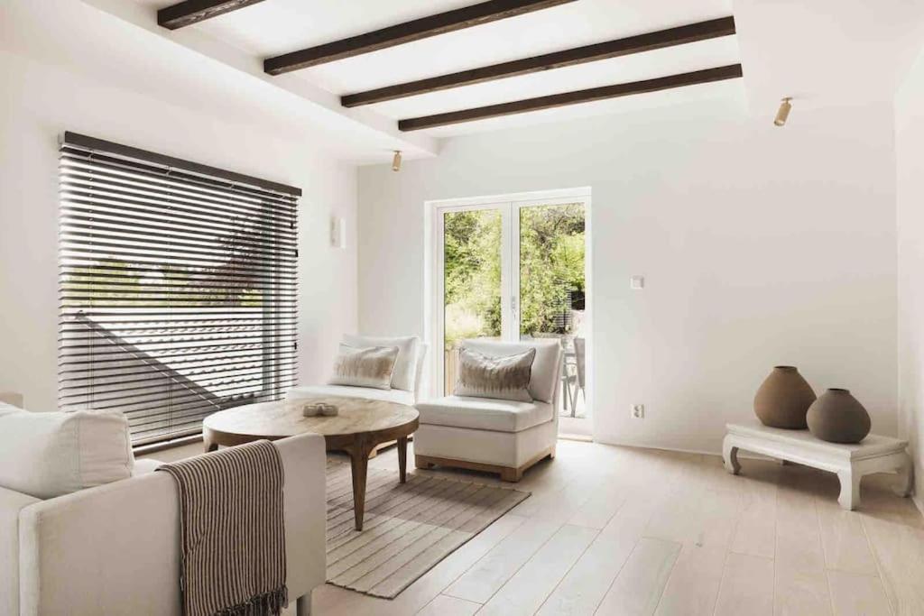 Cozy Villa In Bomlo Екстериор снимка